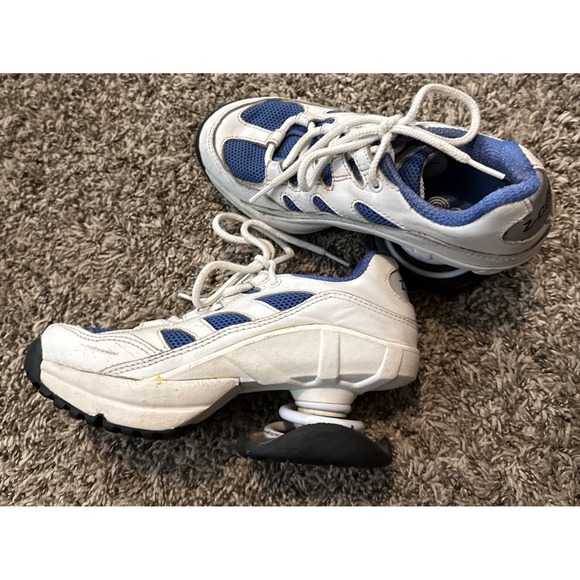 Z-Coil  Women's 6‎ White Navy Blue Leather Open Z Coil Pain Relief Comfort Shoes - Picture 1 of 6